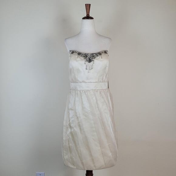 Badgley Mischka Dresses & Skirts - Badgley Mischka Dress‎ 14 Champagne Beaded Strapless Satin Bubble Hem Cocktail